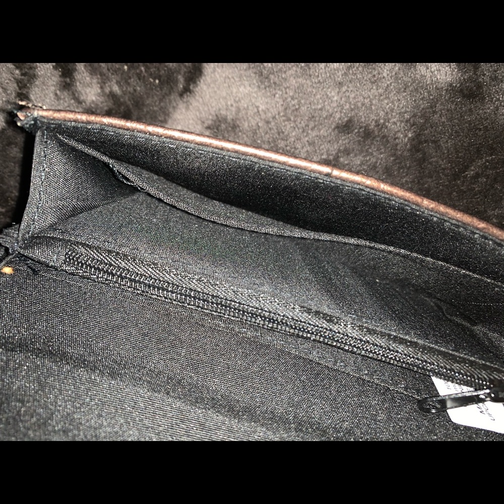 Wallet - Picture 4 of 4